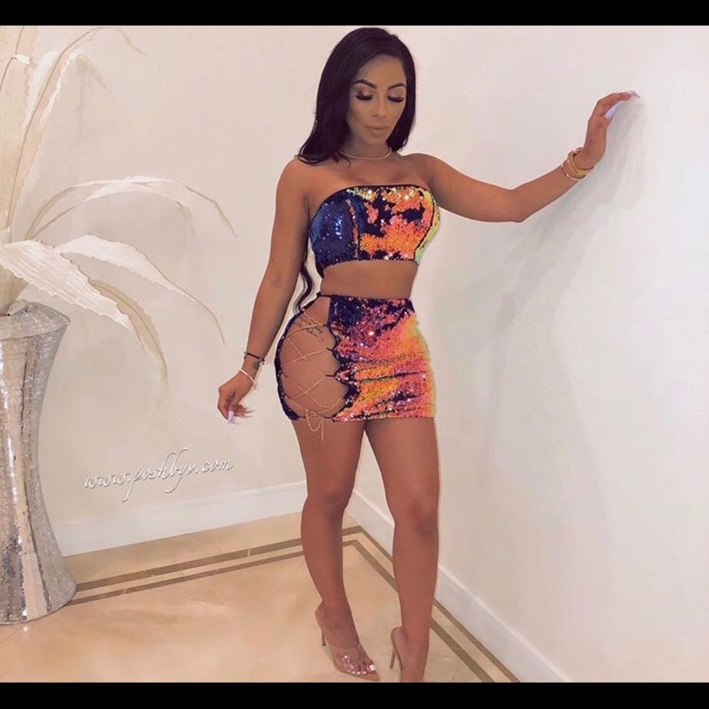 Poshbyv skirt set